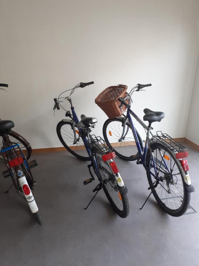 Home Away Blankenberge Bagian luar foto